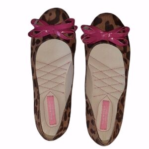 Isaac Mizrahi  Girls Flats